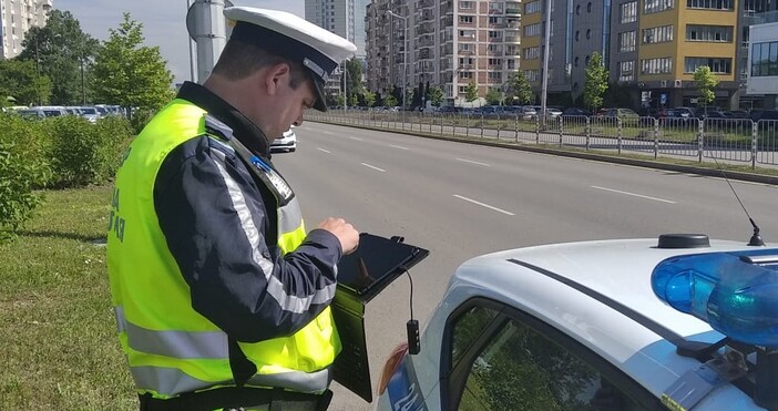 Пътна полиция в Сливен спира работа за няколко часа в