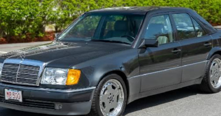 Точно 43 оферти получи този Mercedes Benz 500E от 1992 г