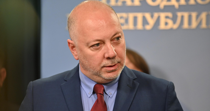 Президентът Румен Радев е подписал указ за освобождаването на Пламен