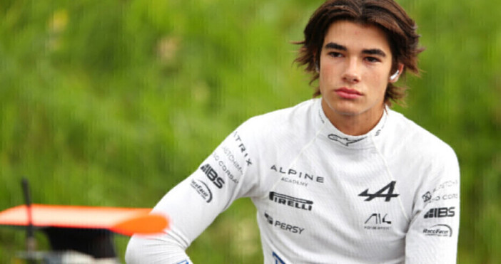 Никола Цолов подкара болид от Формула 1 а официално той заедно