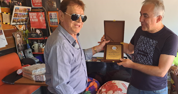 Снимки ФК Спартак ВарнаВетераните на Спартак Варна застават изцяло зад