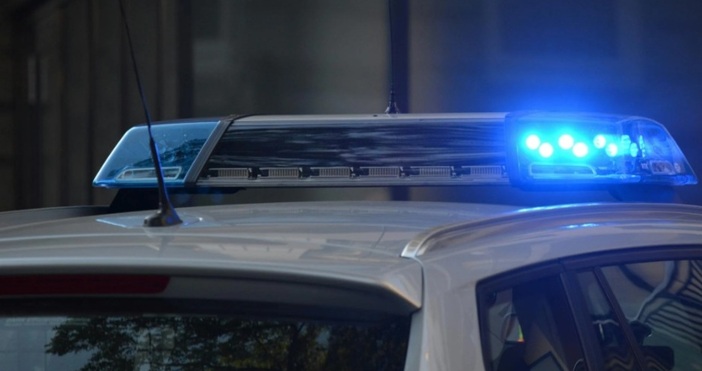 30 годишна българка е застреляна от полицаи след като е нападнала