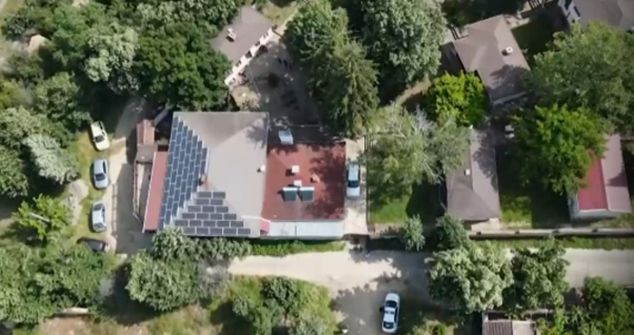 Един от най четените британски вестници – Дейли Мейл публикува обширна