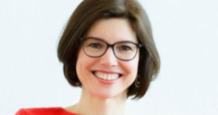 Обичам парите казва точно жената която доброволно е съкратила заплатата