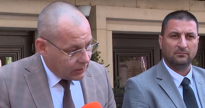 Още в понеделник към Главна дирекция Жандармерия специални операции и