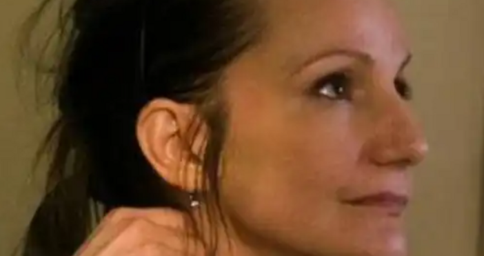 Актрисата автор и режисьор Лиза Шопова отново е на крилете