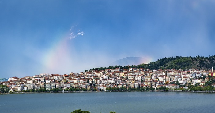 Продажбата на алкохол и цигари в Гърция вече ще се