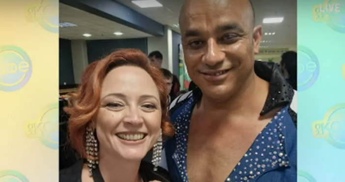 Една лична история скрита зад блясъка на спектакъла трогна зрителите