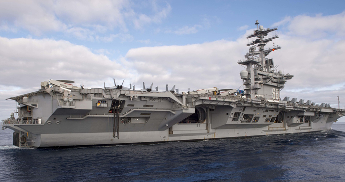 Американският самолетоносач USS Nimitz се отправя към Близкия изток на