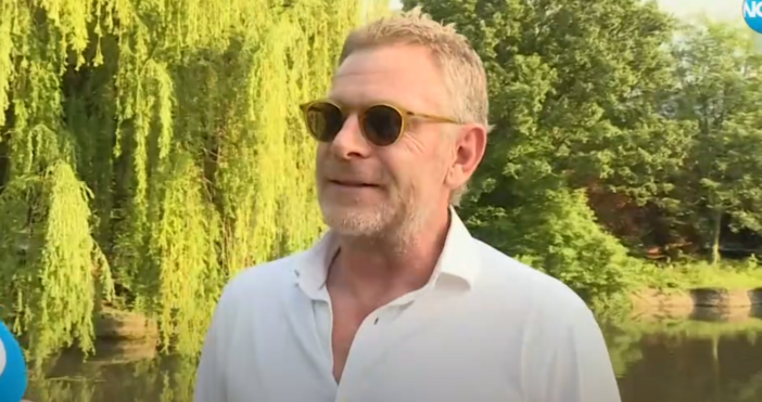 В интервю за На кафе по Нова телевизия актьорът Юлиан