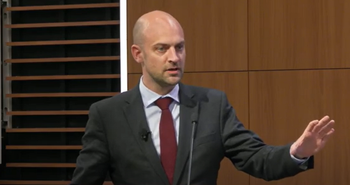 Френският външен министър Жан Ноел Баро осъди безграничните според него жестокост