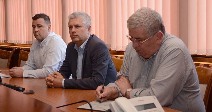 Уважаваме искането за увеличение от 200 лв на заплатите на