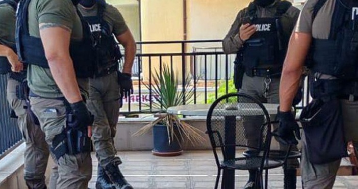 25 годишен мъж от Казанлък е задържан от служители на