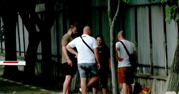 Трима от обвинаемите за незаконния дом за възрастни в село