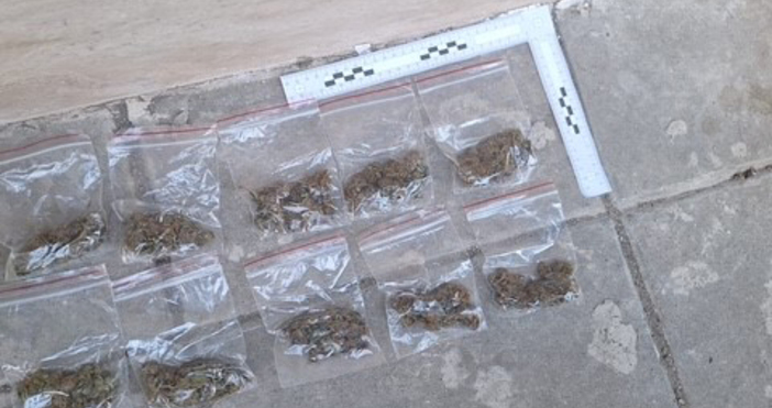 34 годишен криминално проявен и осъждан за държане на наркотични