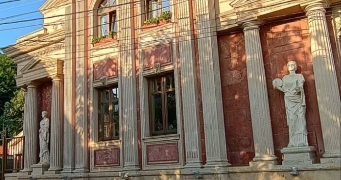 Оферта за невероятна къща в село край София предизвика серия