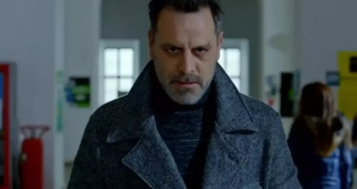 Звездата от турския хитов сериал Великолепният век Озан Гюве н получи