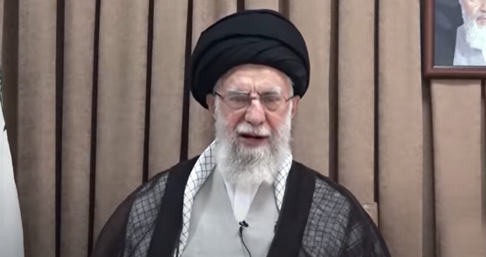 Иранският аятолах Али Хаменей е избрал трима свои възможни приемници