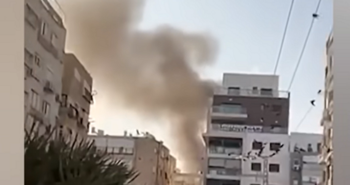 При продължаващите израелски удари по Иран са убити още двама