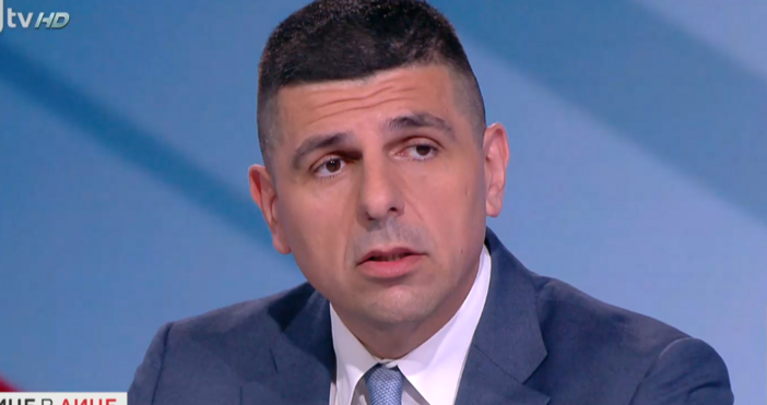 В Да България и в ДСБ се водят много обучения