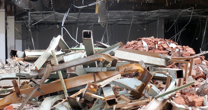 Комбинирана руска атака с ракети и дронове срещу Киев и