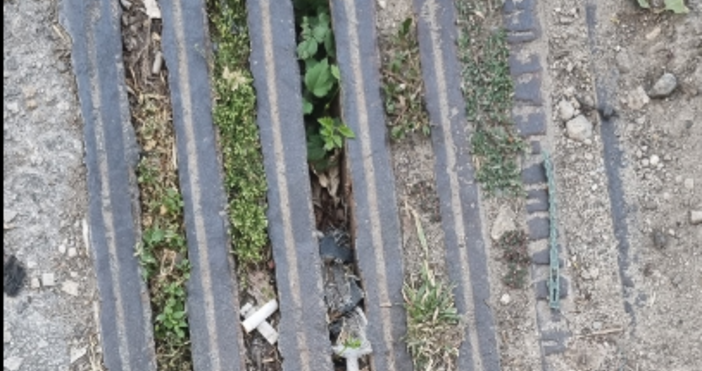 Шахта във Варна озадачи минувачи Гражданка публикува снимка в социалната мрежа