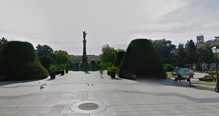 Максимална температура от 37 9 градуса на сянка е измерена този