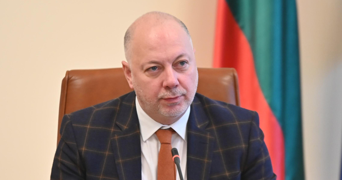 Оттук нататък е важно равенството пред закона да бъде гарантирано.