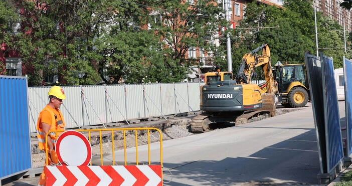 От тази нощ до 00:00 ч. в неделя, във връзка