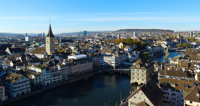 Швейцария ще приема бежанци от Украйна при опростени административни процедури