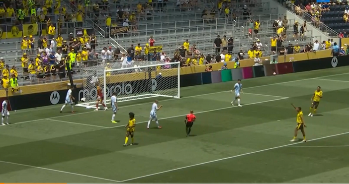 Борусия  Дортмунд победи с 1 0 Улсан Хюндай в последния си мач от група