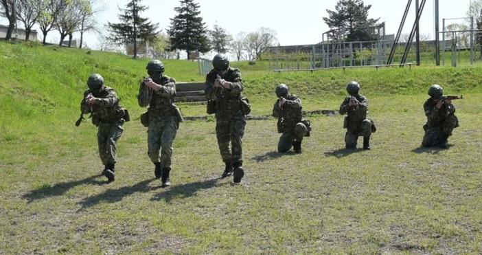 Сержант Димитър Демирев от отбора на Сухопътните войски на България