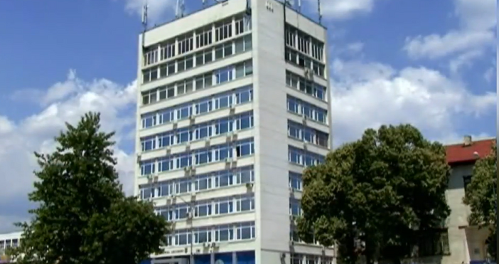 Стопкадър You tube Иво ПетровЖителите на три села протестират заради