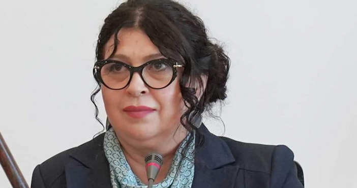 В отговор на обществения интерес свързан с имоти държавна собственост