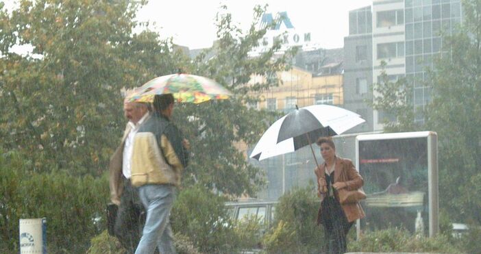 В събота призори облачността ще е с повече разкъсвания в