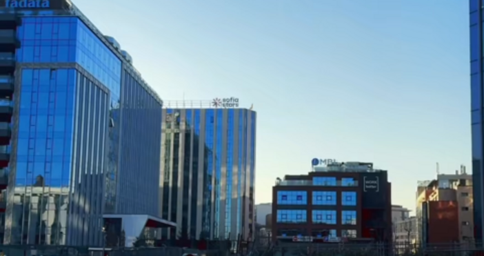 Иво Димовски пусна интересно видео от модерен квартал в София