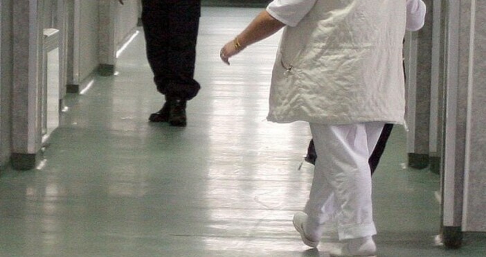 13 годишно момче е прието в габровската болница МБАЛ Д р Тота