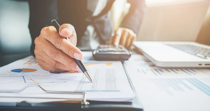 Разрешителните издавани от Агенцията по заетостта за работници от чужбина