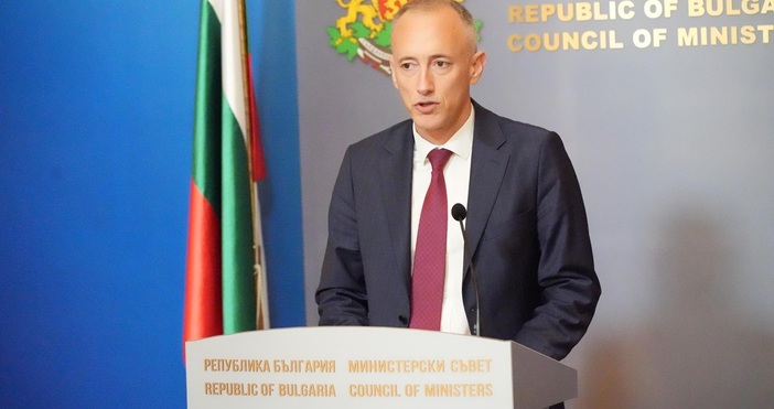 Правителството даде близо 11 8 млн лв за ученически екскурзии по