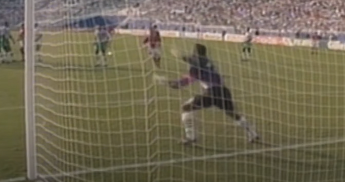 Легендата на нигерийския футбол Питър Руфай е починал на 61