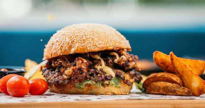 Във Варна има много места за бургери но е онова