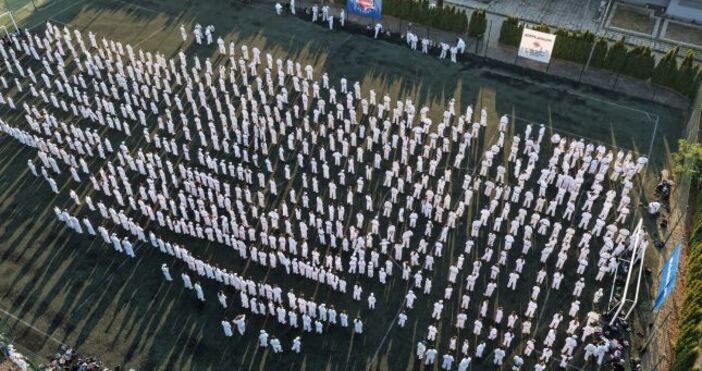 С над 2000 участници от 44 държави започна XIX Международен