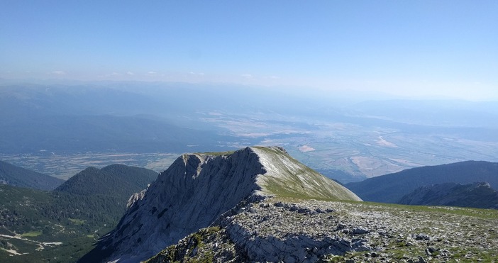 Във високите части на планините ще бъде изключително топло хора