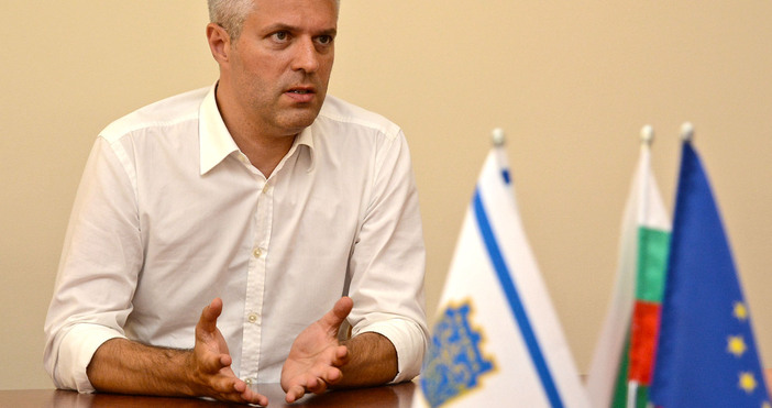 Варненският кмет Благомир Коцев е задържан за 24 часа Задържането