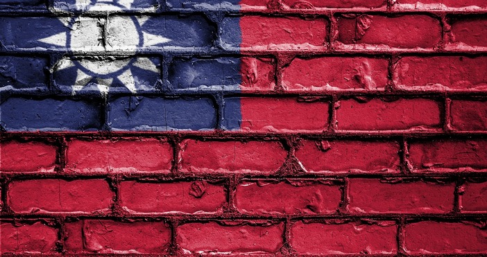 Тайван започва днес най мащабните си военни учения които включват отработване