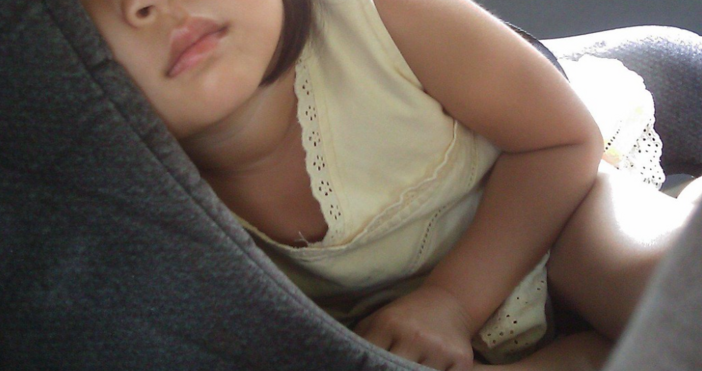 5 годишно момченце загина в гореща кола майката е мислела че