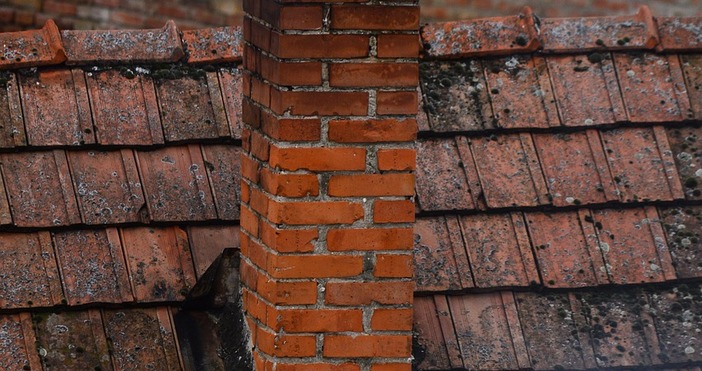 Откраднати 2 2 кг инвестиционно злато бяха открити зазидани в комин