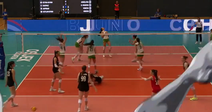 В българския спорт нямаме световна титла на женски национален отбор