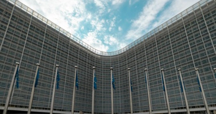 Европейската комисия пуска ново приложение за проверка на възрастта за децата