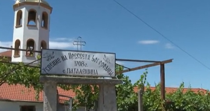 Арести след серия кражби от църкви в пазарджишко Кои за